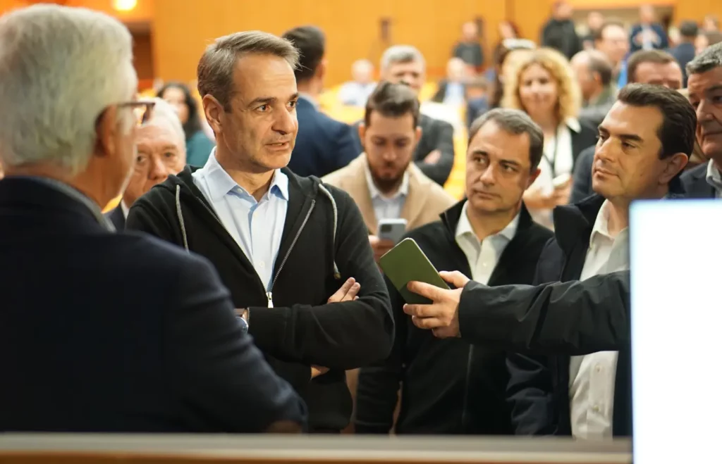 Μάξιμος Σενετάκης Κυριάκος Μητσοτάκης 