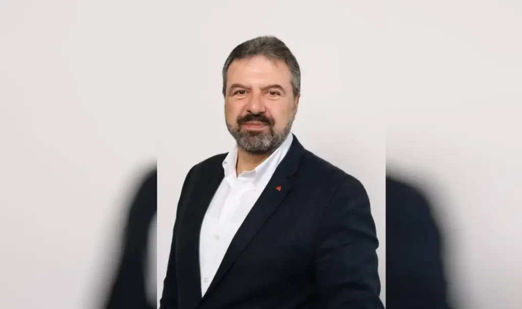 Σταύρος Αραχωβίτης