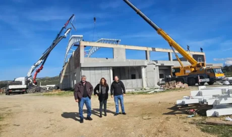 Ασήμι κλειστό γυμναστήριο