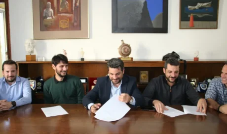 Σύμβαση σχολικά κτίρια Δήμος Χανίων