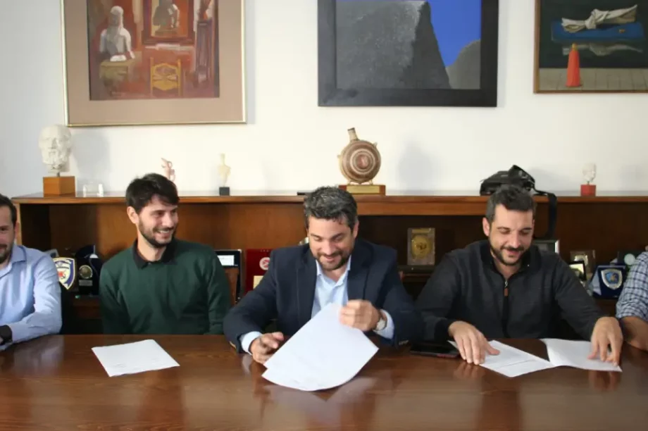 Σύμβαση σχολικά κτίρια Δήμος Χανίων