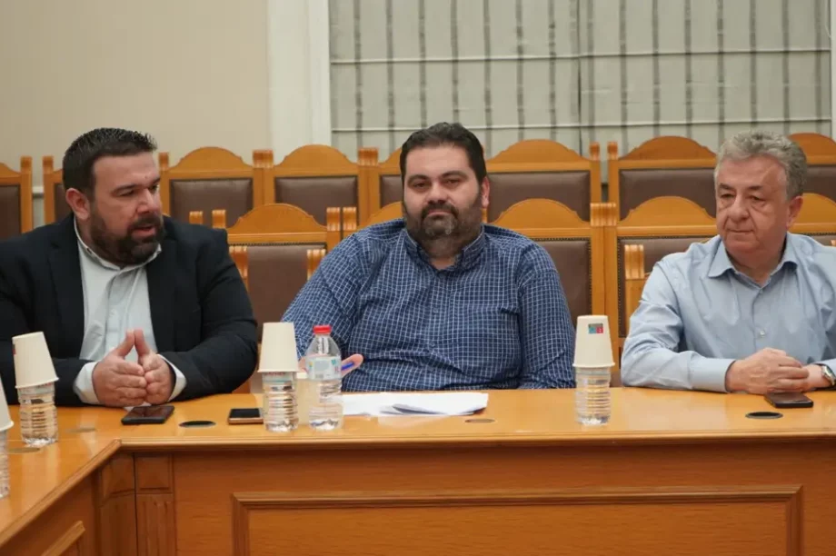 Περιφέρεια Κρήτης σύσκεψη τυροκόμοι κτηνοτρόφοι