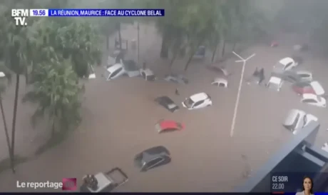 Τυφώνας Ινδικός Ωκεανός