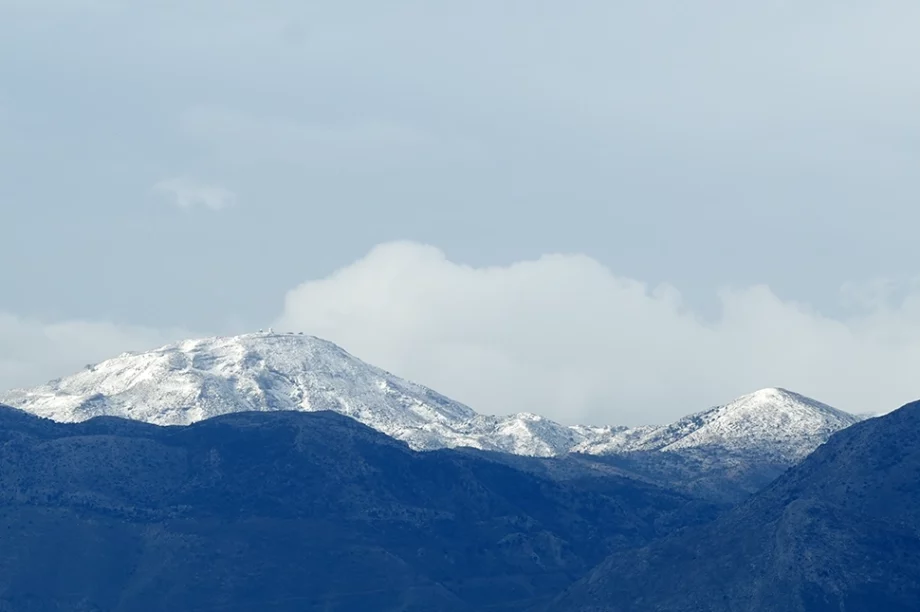 Καιρός Χιόνια