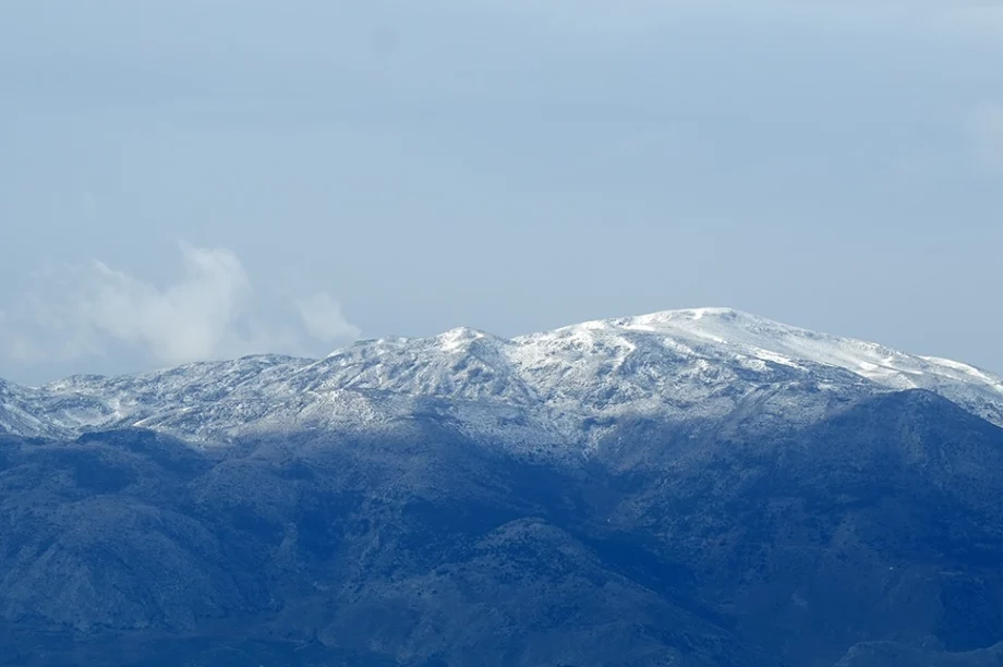 Καιρός Χιόνια