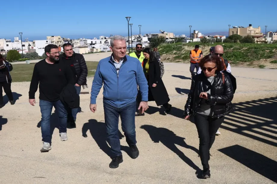 Αλέξης Καλοκαιρινός Δήμαρχος Ηρακλείου αυτοψία έργο αποκατάσταση Ενετικά Τείχη
