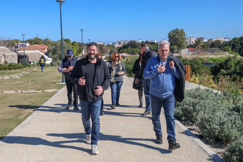 Αλέξης Καλοκαιρινός Δήμαρχος Ηρακλείου αυτοψία έργο αποκατάσταση Ενετικά Τείχη