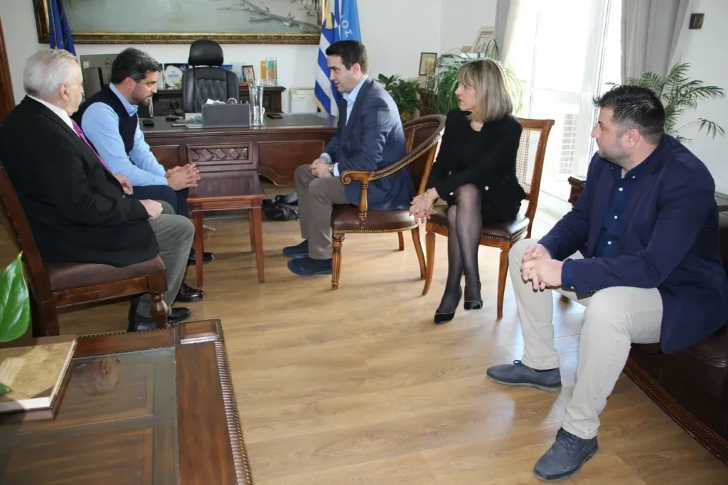 Ο Δήμαρχος Χανίων συζήτησε με τον Μιχάλη Κατρίνη για τις εξελίξεις της τοπικής αυτοδιοίκησης