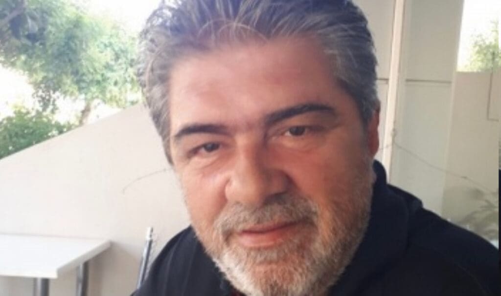 Νίκος Παπαδάκης Αρχιφύλακας Κνωσού 