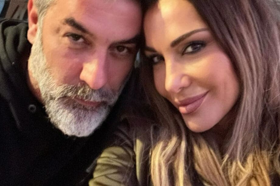 Δέσποινα Βανδή Βασίλης Μπισμπίκης