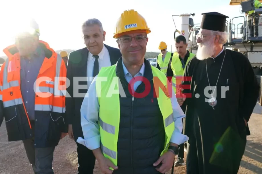 αεροδρόμιο Καστέλλι Χρήστος Σταϊκούρας
