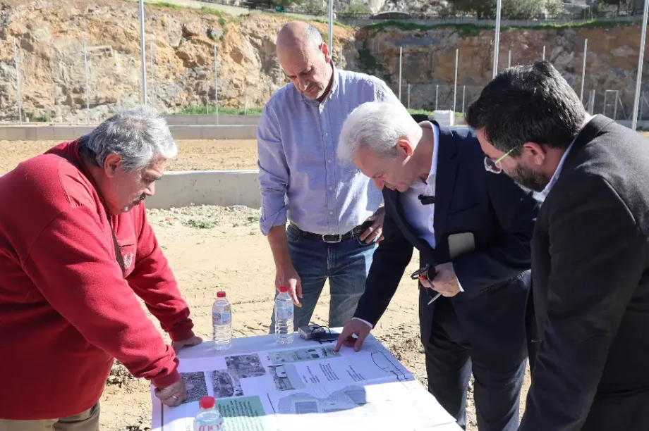 Αυτοψία Αλέξη Καλοκαιρινού στις εργασίες του Αθλητικού Κέντρου Αγίας Αικατερίνης