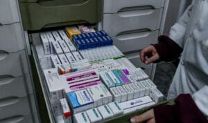 Ακόμη ένα ογκολογικό φάρμακο αποσύρεται στην Ελλάδα – Αφορά σκεύασμα για τον καρκίνο του μαστού