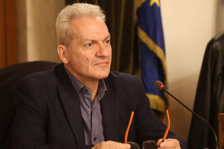 Αλέξης Καλοκαιρινός
