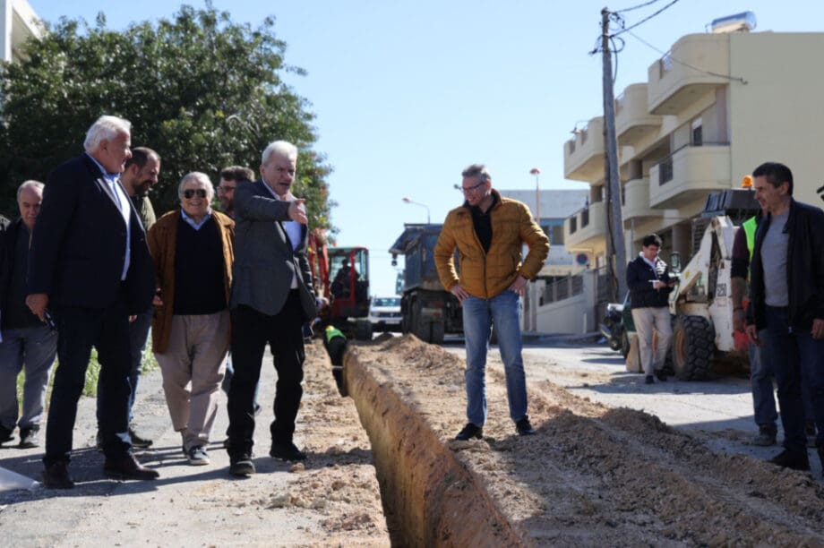 Αλέξης Καλοκαιρινός δίκτυα