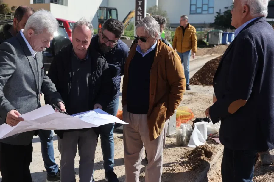 Αλέξης Καλοκαιρινός