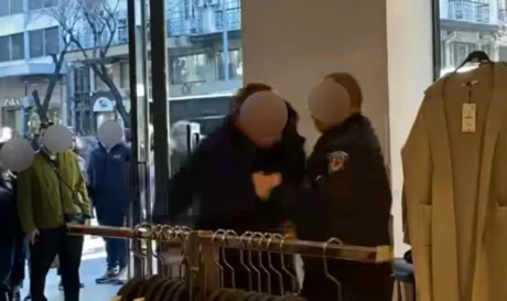 κατάστημα ξύλο