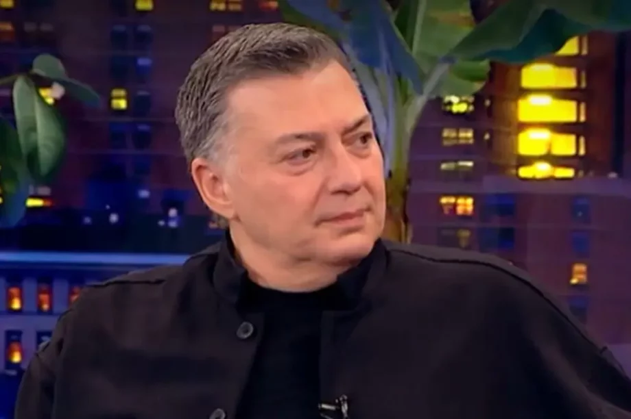 Νίκος Μακρόπουλος
