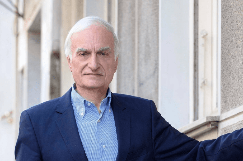 Μανώλης Μαυρομμάτης