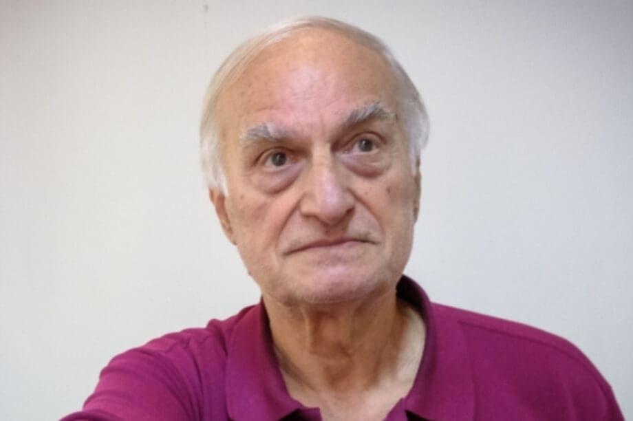 Μανώλης Μαυρομμάτης