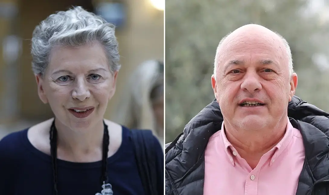 Έλενα Ακρίτα, Αχιλλέας Μπέος