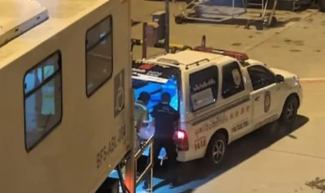 επιβάτης πέθανε μέσα στο αεροπλάνο