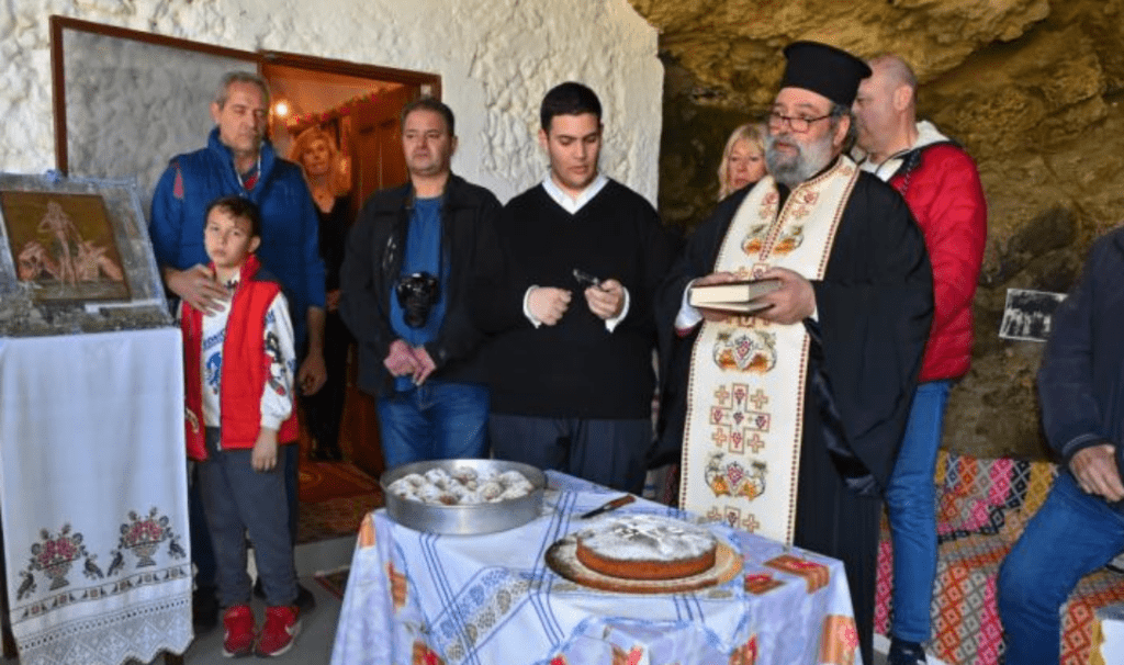πίτα Σπηλαιολόγοι