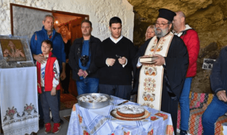 πίτα Σπηλαιολόγοι