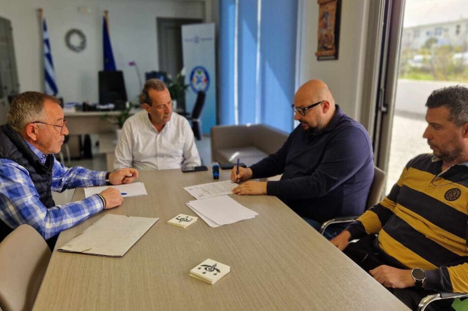 Υπεγράφη σύμβαση για εργασίες σε σχολικά κτίρια του Δήμου Χερσονήσου