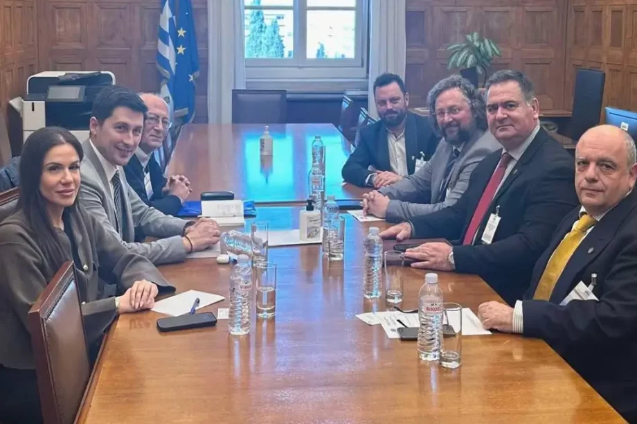 Βατσινά και Χρηστίδης συζήτησαν με εκπροσώπους του ΕΟΕΑΝ