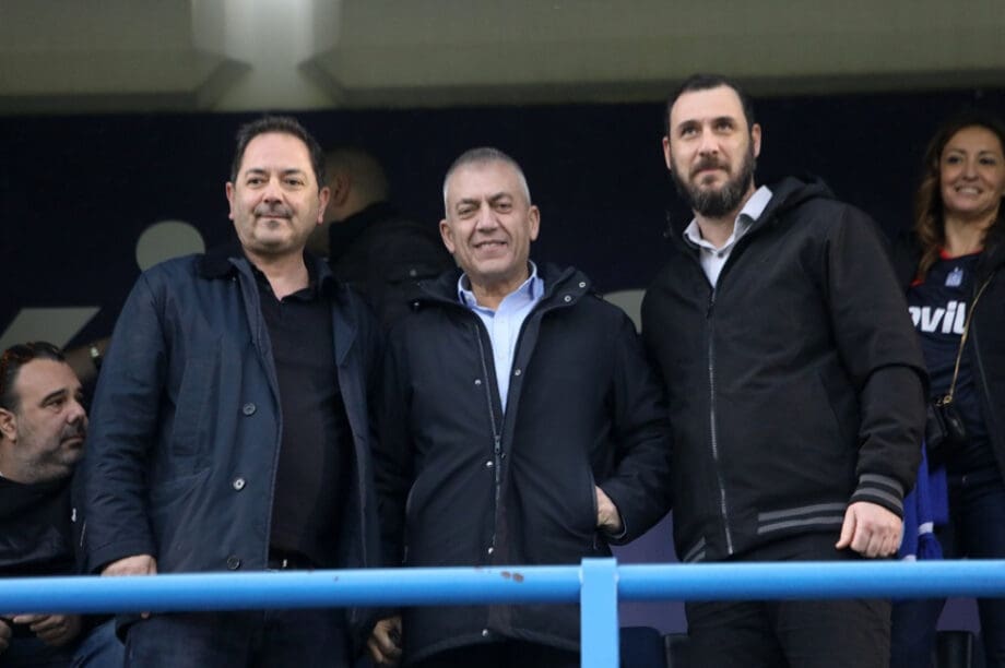 Γιάννης Βρούτσης