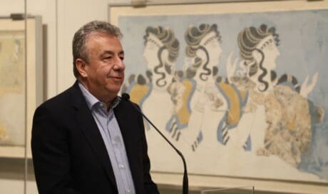 Σταύρος Αρναουτάκης