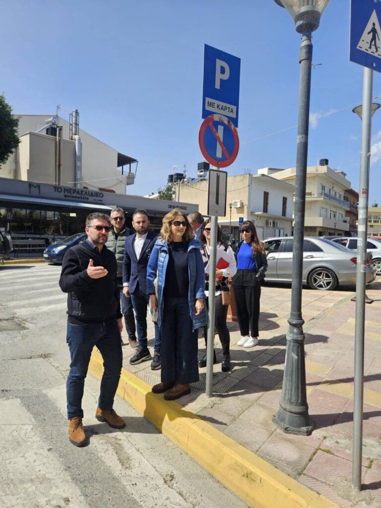 Αυτοψία στην Ελευθερίου Βενιζέλου στο Γάζι από τον Μποκέα και τον Ξυλούρη 