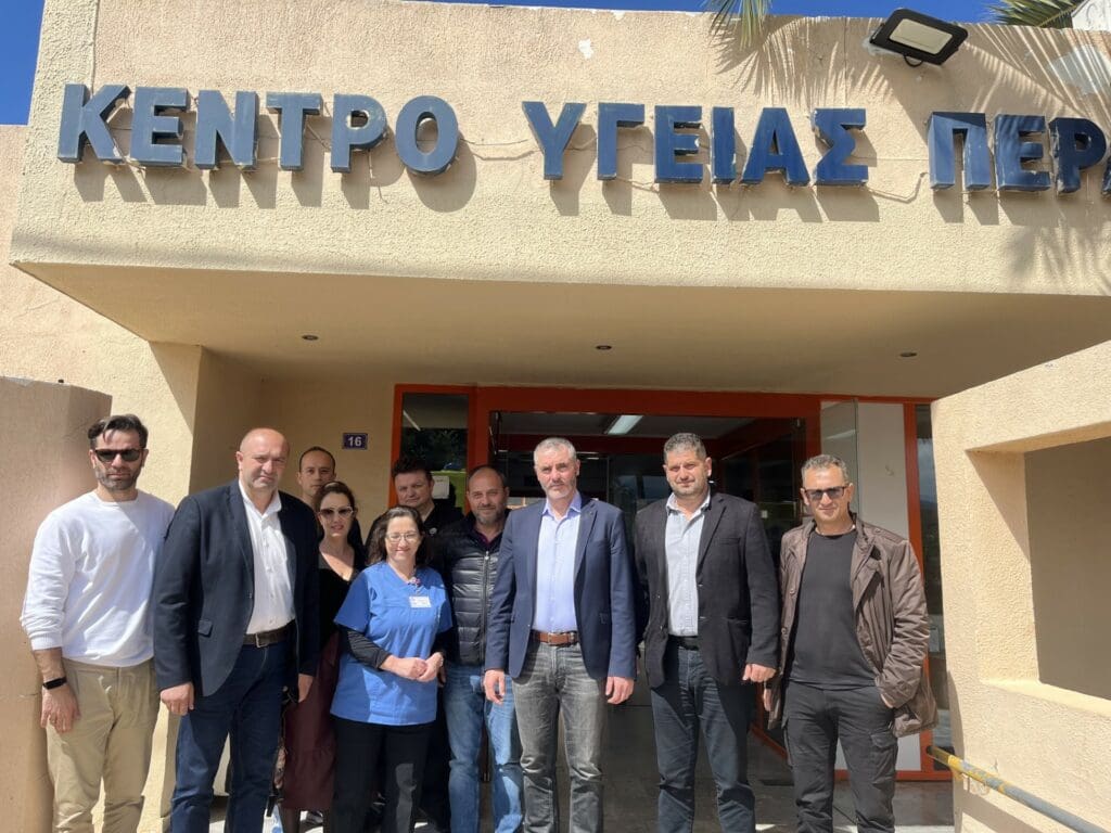 Ο Μανόλης Χνάρης επισκέφθηκε τα Κέντρα Υγείας των Δήμων Μυλοποτάμου και Ανωγείων
