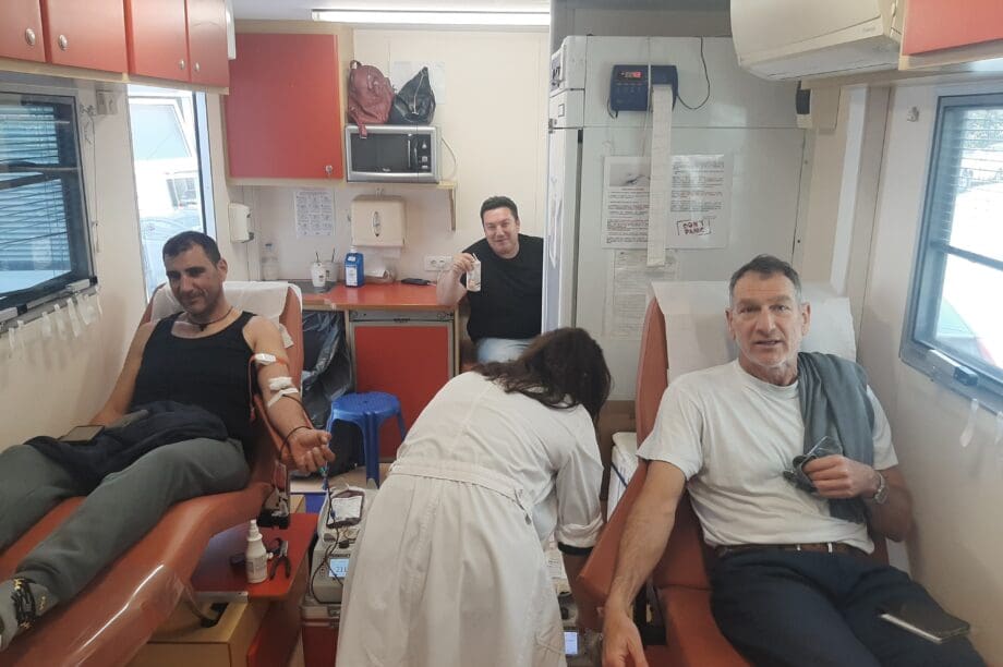 Με επιτυχία η εθελοντική αιμοδοσία από την Ένωση Αστυνομικών Υπαλλήλων Λασιθίου