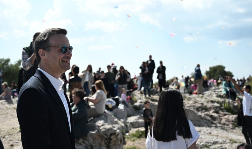 Χάρης Δούκας: Στον Λόφο του Φιλοπάππου για την Καθαρά Δευτέρα