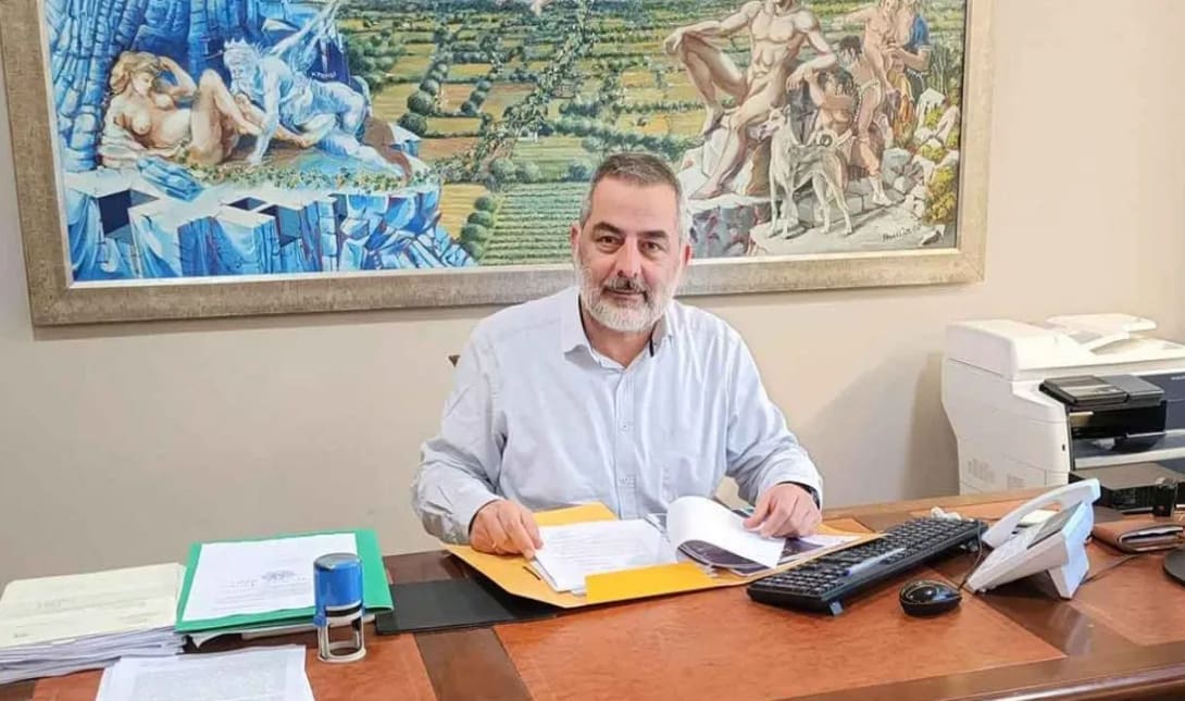 Στεφανάκης