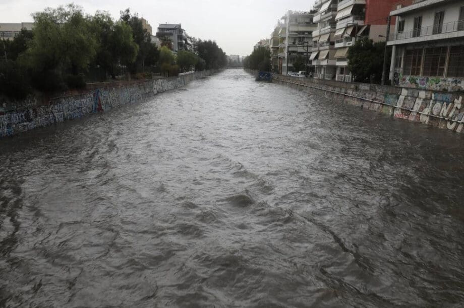 Ιλλισσόσ ποταμόσ Αττική παιδιά