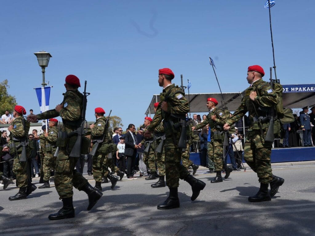 Ηράκλειο παρέλαση 25η Μαρτίου