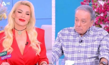 Μικρούτσικος σε Καινούργιου: Τις Απόκριες να ντυθείς Δανάη Μπάρκα