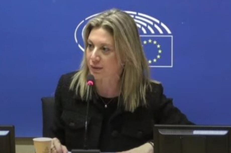 Μαρία Καρυστιανού