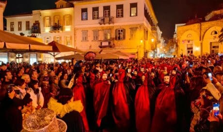Ναύπλιο: Η εντυπωσιακή αναβίωση του Βενετσιάνικου καρναβαλιού
