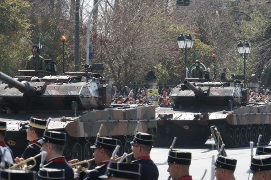Παρέλαση 25η