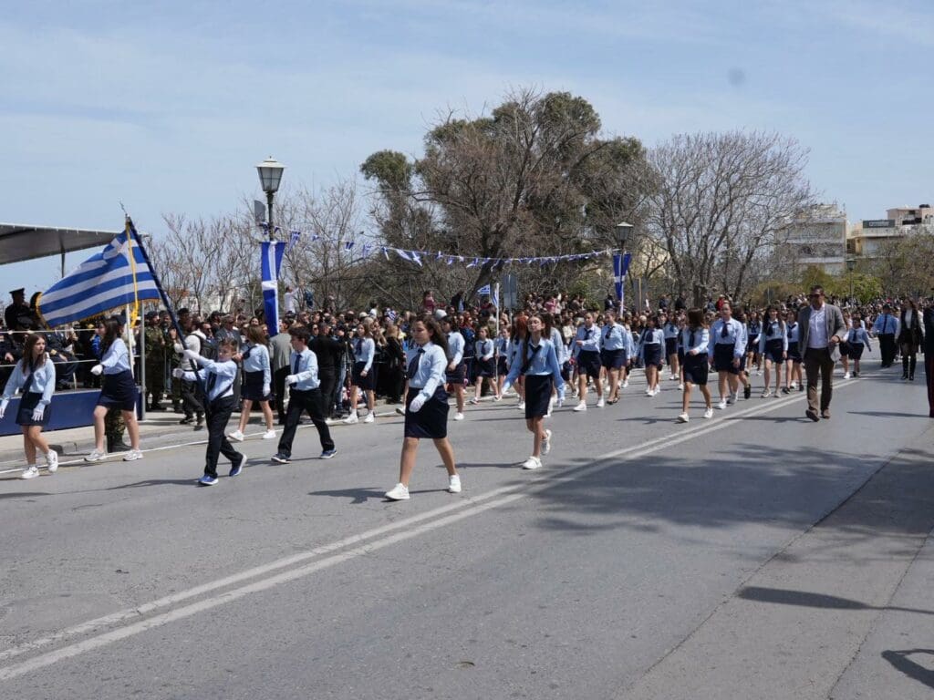 Ηράκλειο παρέλαση 25η Μαρτίου