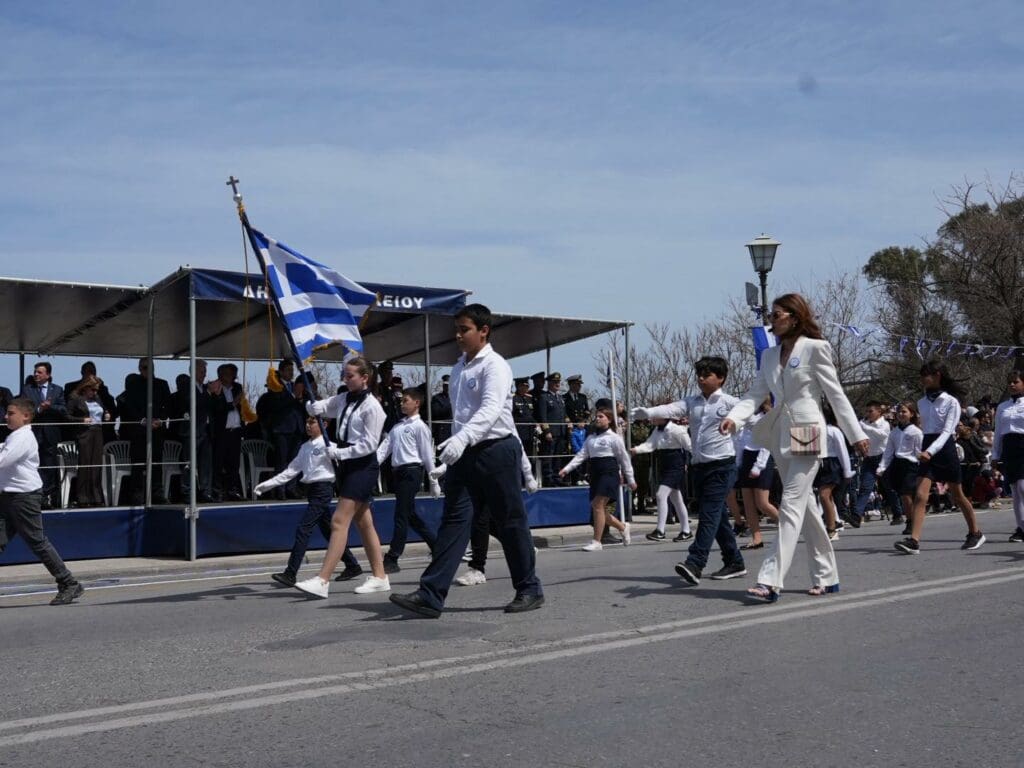 Ηράκλειο παρέλαση 25η Μαρτίου