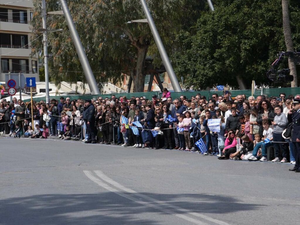 Ηράκλειο παρέλαση 25η Μαρτίου