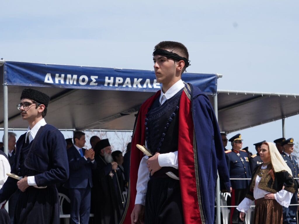 Ηράκλειο παρέλαση 25η Μαρτίου
