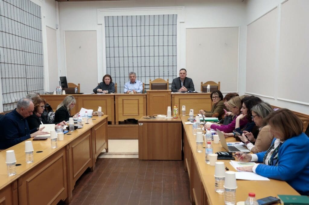 Σταύρος Αρναουτάκης Λίνα Μενδώνη