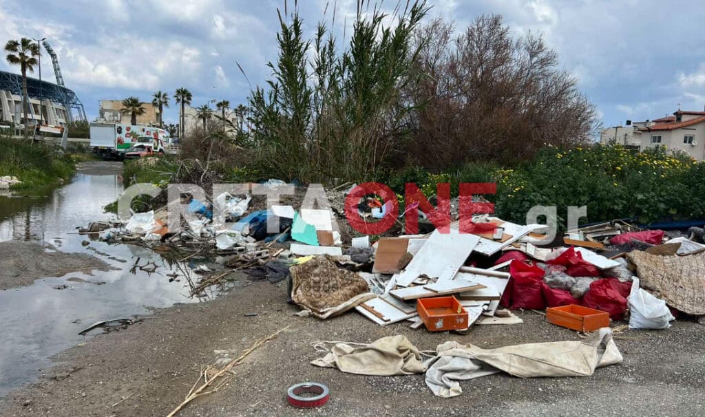 Σκουπίδια χωματερή Παγκρήτιο Στάδιο