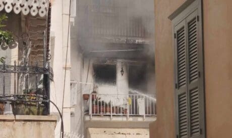 Σύρος φωτιά